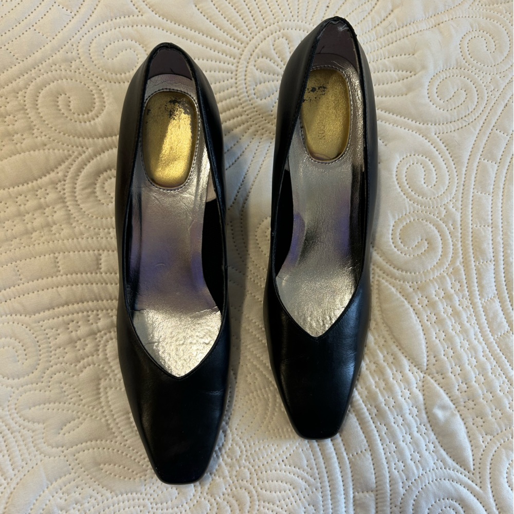 Black Ros Hommerson pumps-narrow width